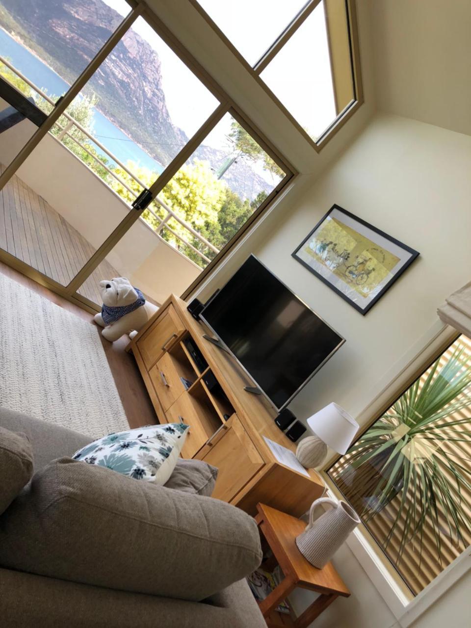 Freycinet House